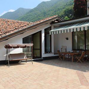 Appartamento con 3 camere da letto su attico su attico